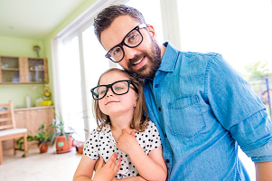 Why You Should Buy Discount Prescription Glasses Online?